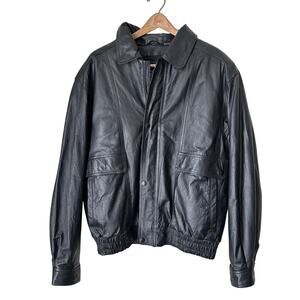 Gino Mens Size Medium Short Black Leather Jacket Zip Up Liner Pockets Excellent